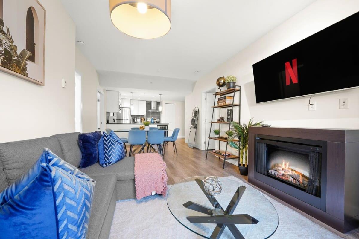 Dazzling Condo By Stadium Downtown With Free Parking Vancouver Zewnętrze zdjęcie