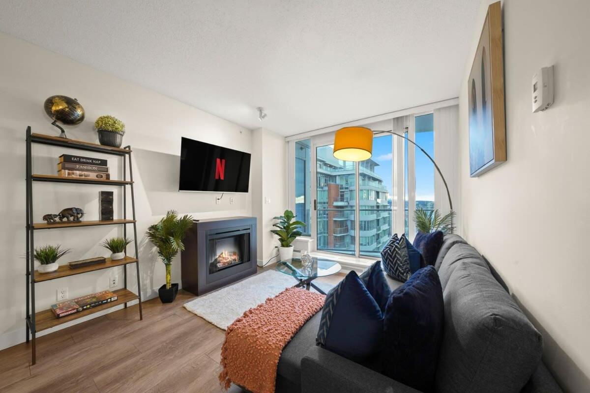Dazzling Condo By Stadium Downtown With Free Parking Vancouver Zewnętrze zdjęcie